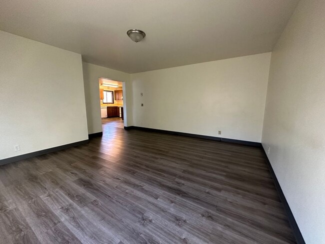 Building Photo - 2510 Bly St