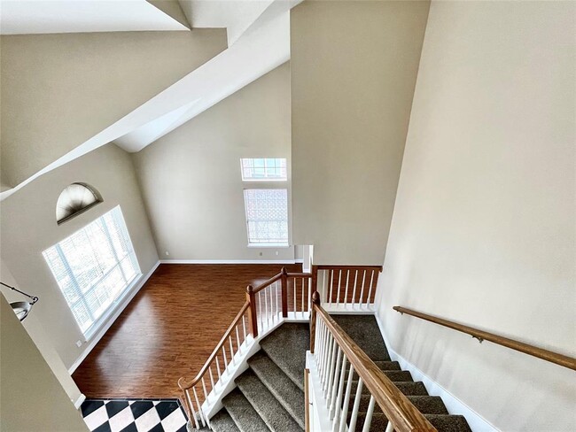 Building Photo - 1106 Briargate Dr