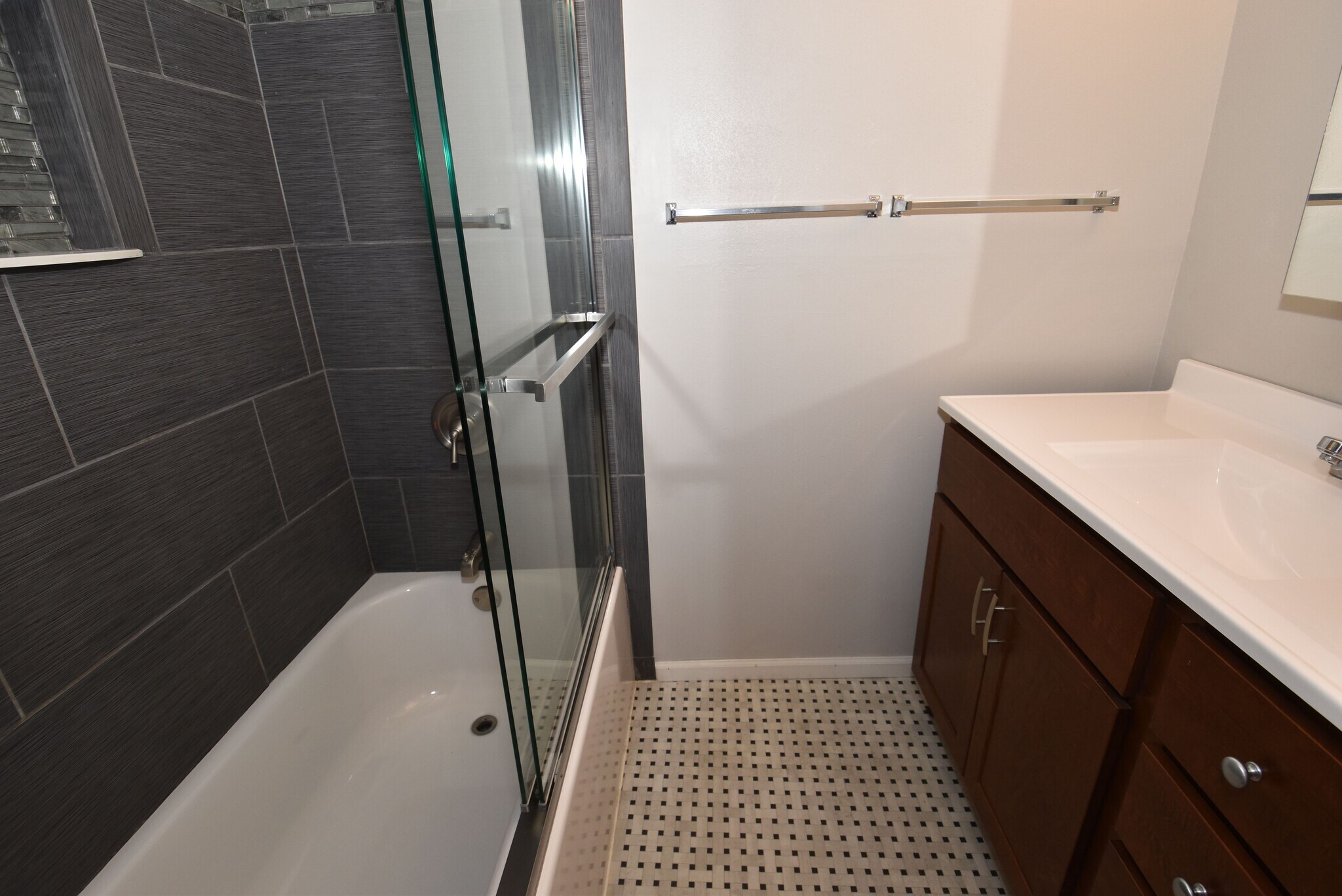 Updated bath - 1751 N Cambridge Ave