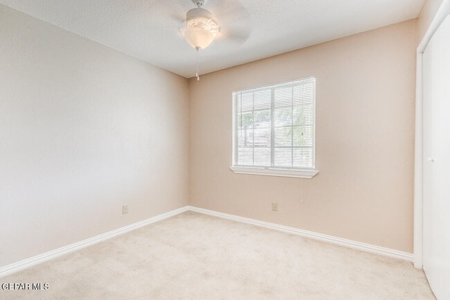 Building Photo - 5016 Cockrell Ln