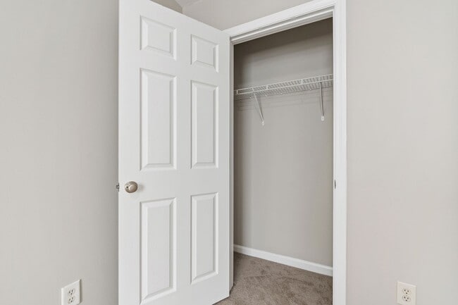 Building Photo - Raleigh Retreat: Modern 3BR Townhome with ...