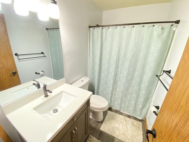 Building Photo - 1857 17th St NW