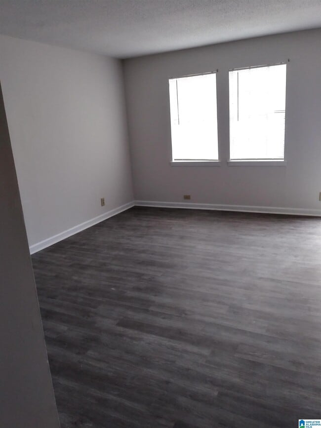 Building Photo - 5414 Ave D