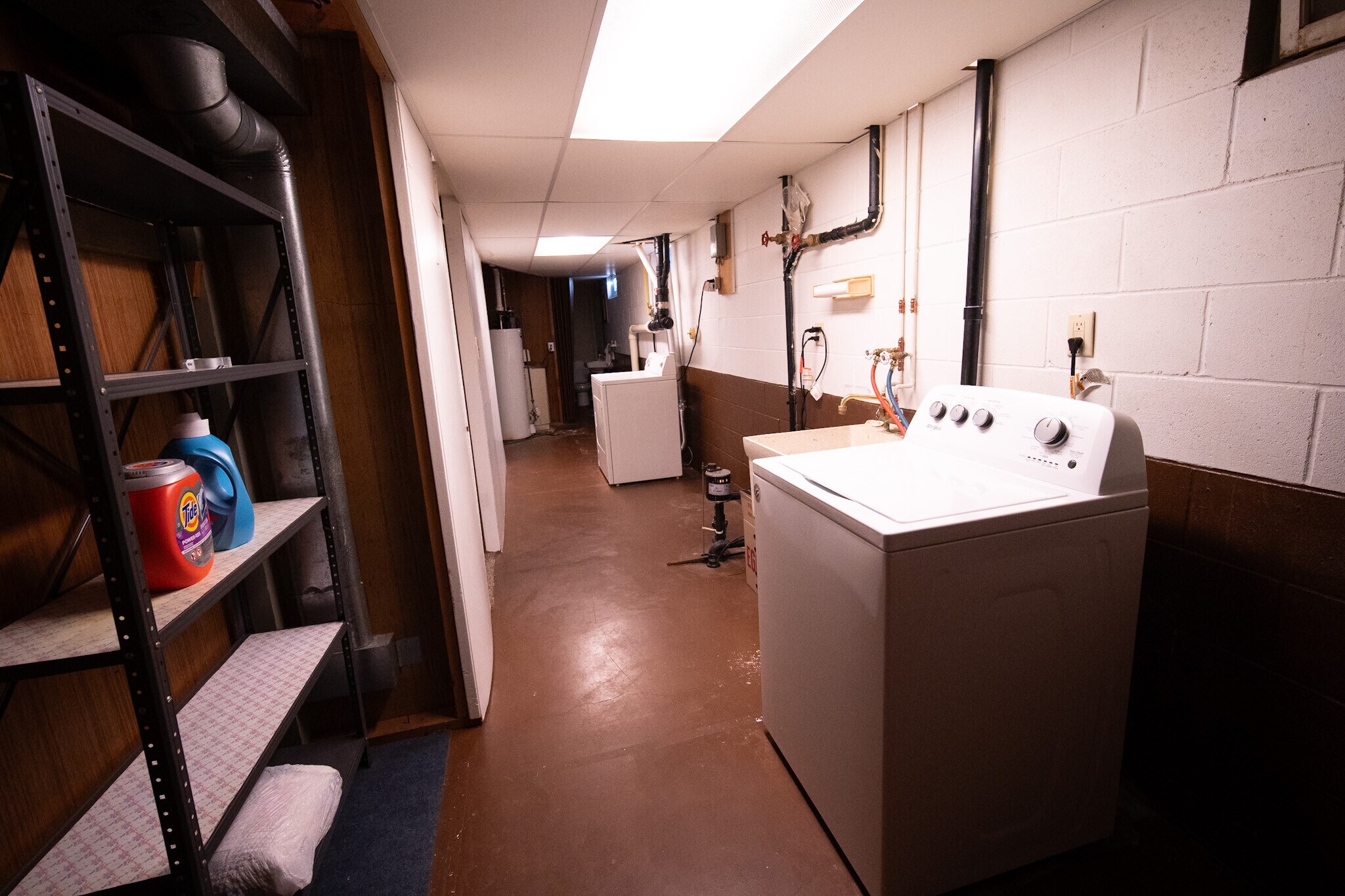 Building Photo - 1218 Aldrich Way