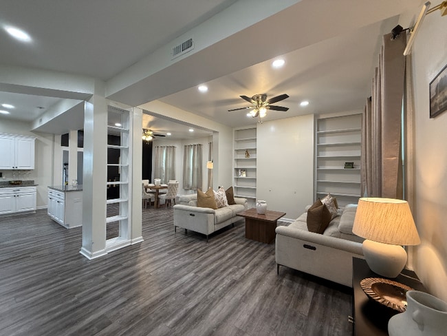 Building Photo - 3596 Kentucky Ave