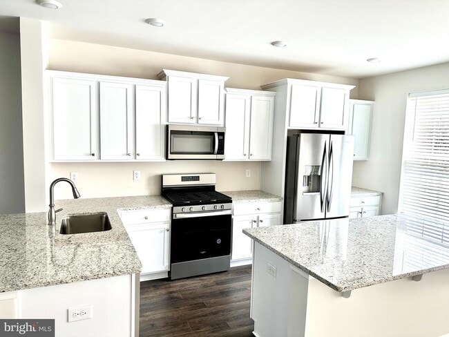 Building Photo - 410 Monte Farm Rd