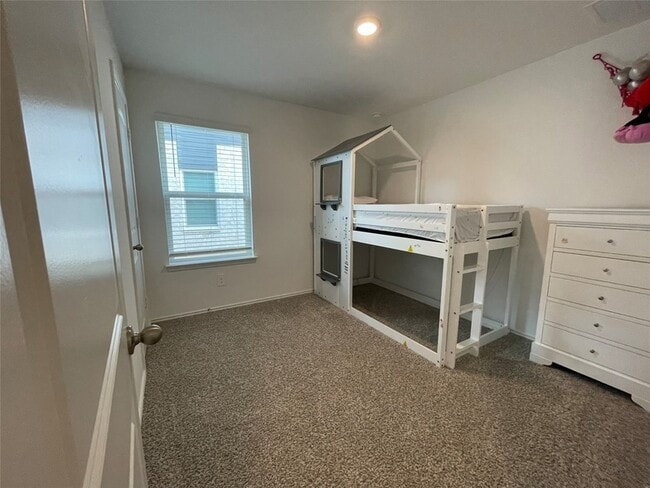 Building Photo - 23811 Desert Brush Ct