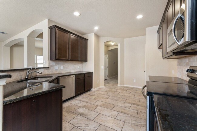 Building Photo - 8323 Prickly Oak