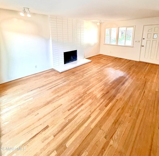 Building Photo - 1045 Marvista Ave