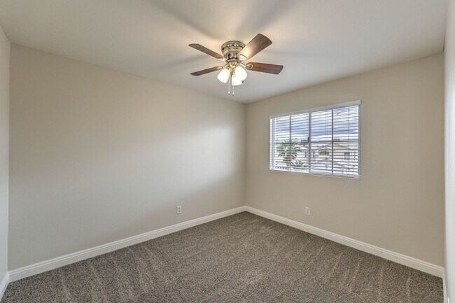 Building Photo - Newly Updated 4Bed/2Bath/2Car- residence located in NW Las Vegas community with NO HOA!
