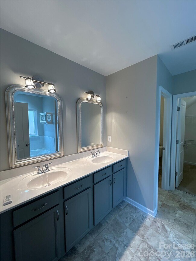 Building Photo - 157 Millen Dr