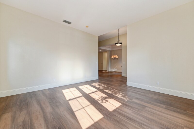 Building Photo - 1714 Dashwood Dr