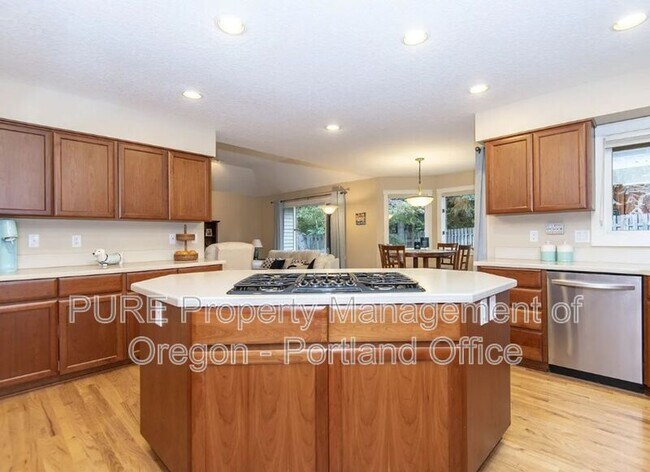 Building Photo - 13978 Westcott Ct