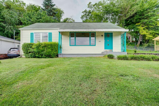 Building Photo - 3 bed 1 bath on Knob Creek Rd. near Johnso...