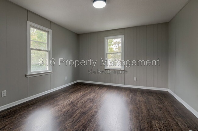 Building Photo - 429 NE 87th St
