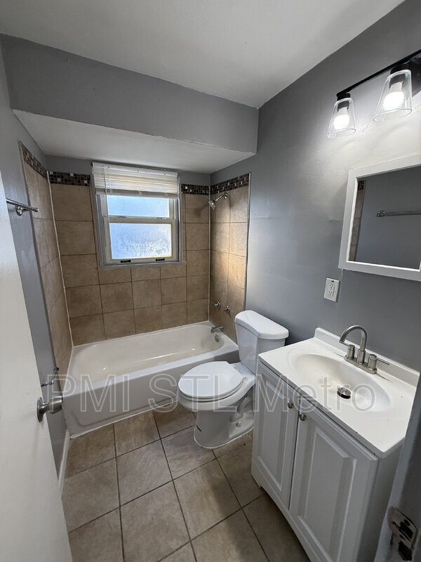 Building Photo - 6113 Washington Ave