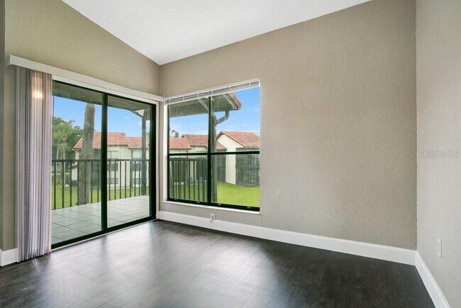 Building Photo - 1346 Stearman Ct