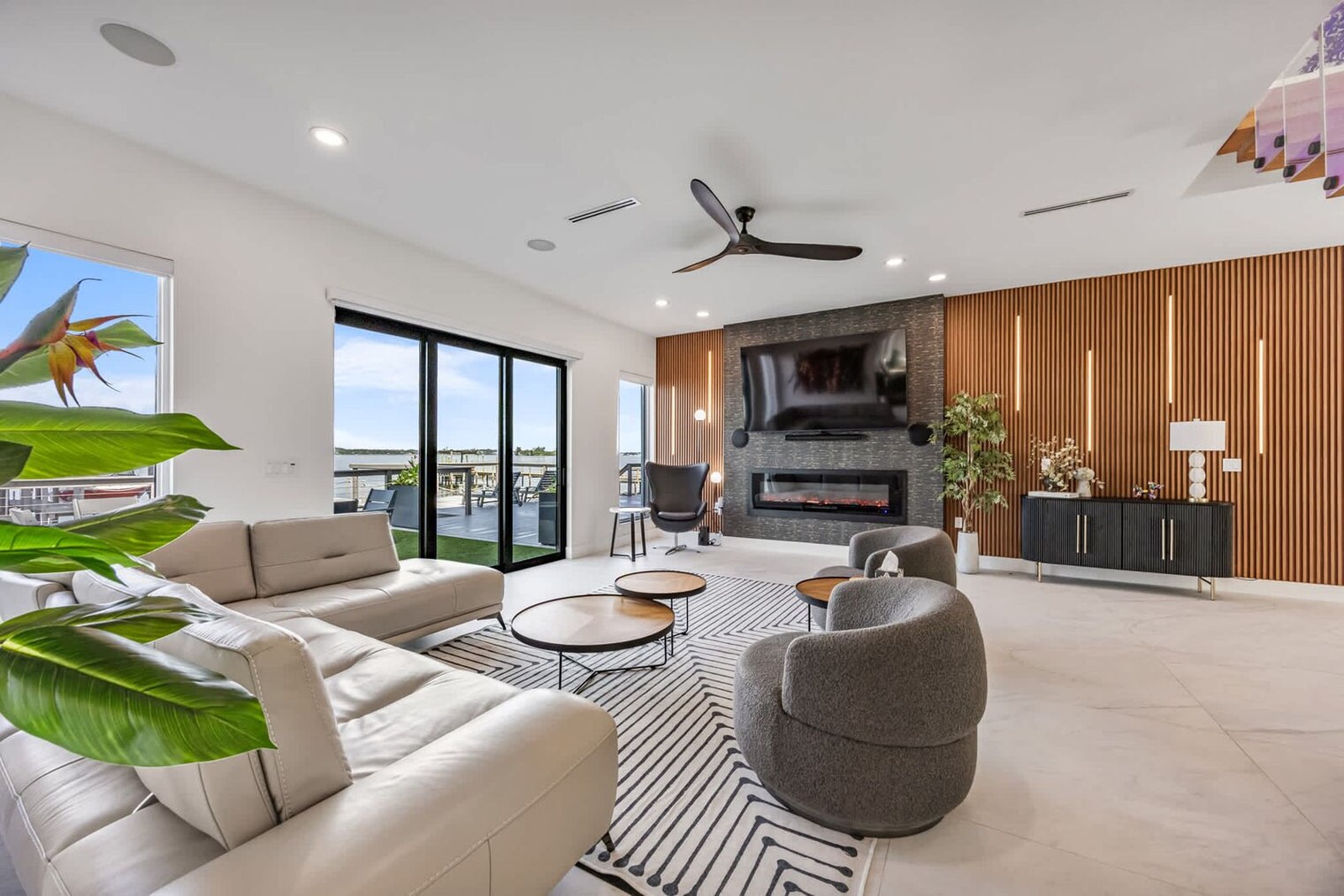 Building Photo - 2175 S Tropical Trail