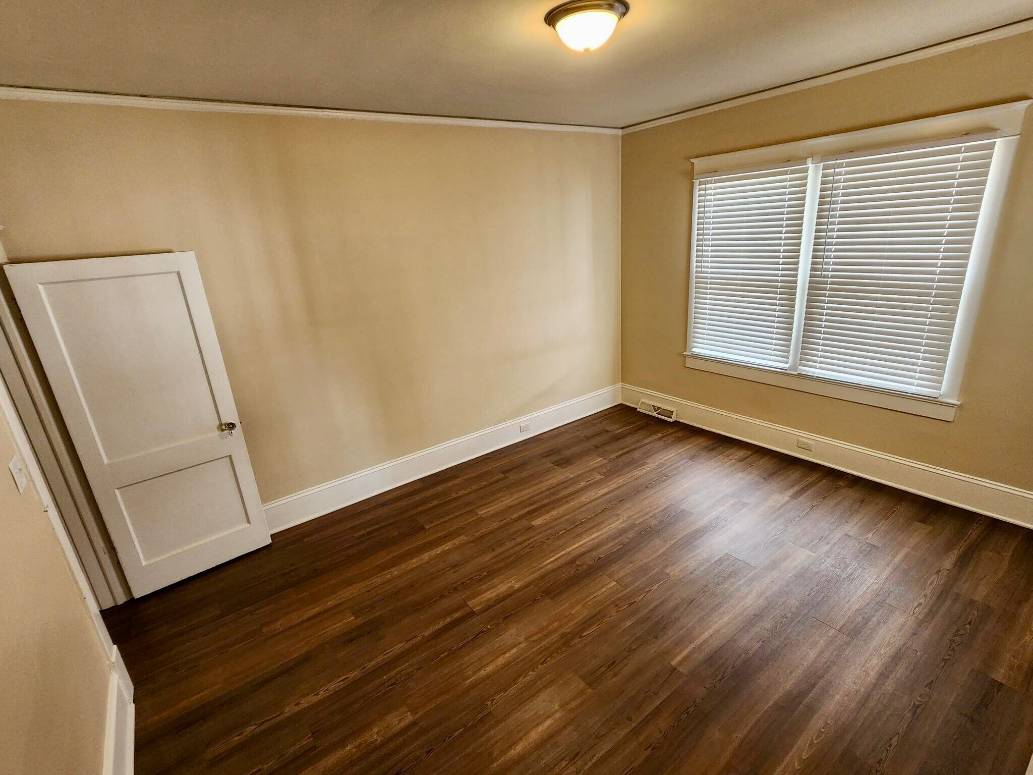 Bedroom - 1628 S Main St