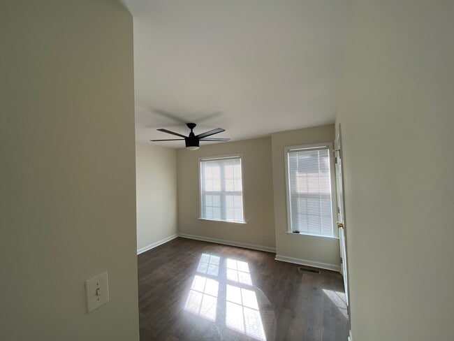 Building Photo - 5333 Cog Hill Ct