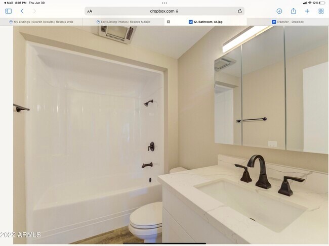 Building Photo - 10007 W Shasta Dr