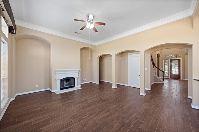 Building Photo - 23010 Prairie Lake court