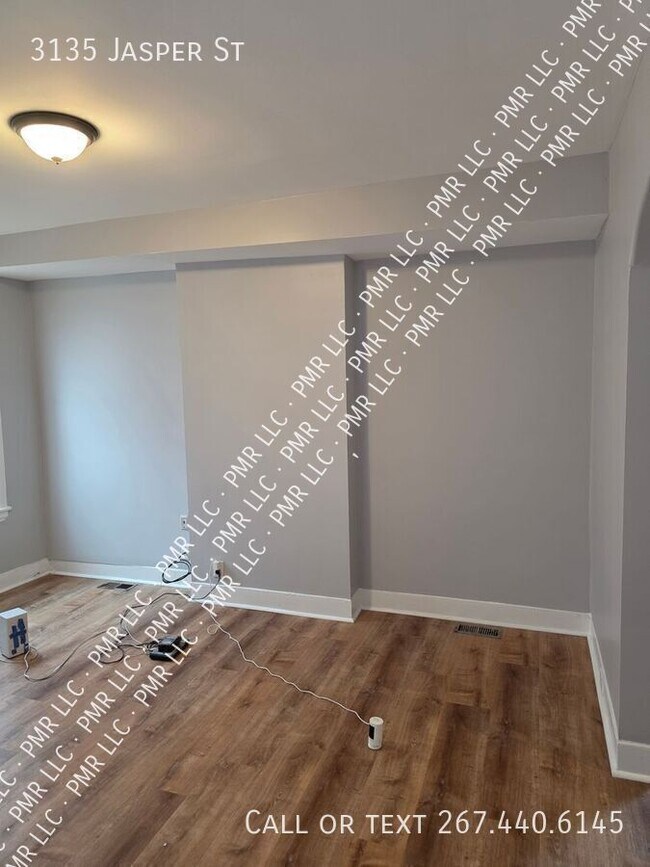Building Photo - 3135 Jasper St