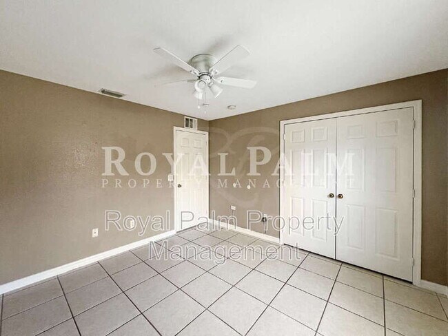 Building Photo - 5231 27th St SW