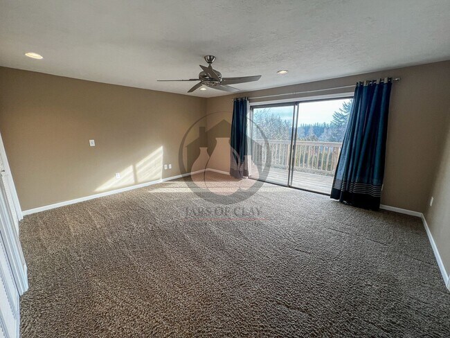 Building Photo - Beautiful South Salem Home-