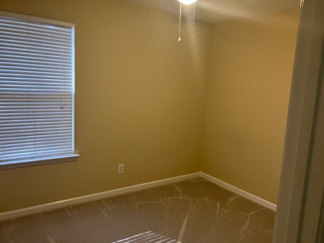 Building Photo - 3BR / 2.5 BA  At Bluffton Park