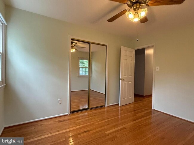 Building Photo - 9613 Ashbourn Dr