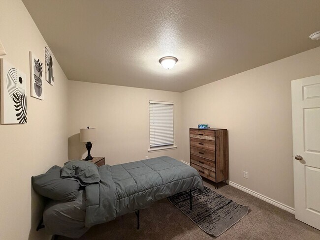 Building Photo - 1416 Bajada Street