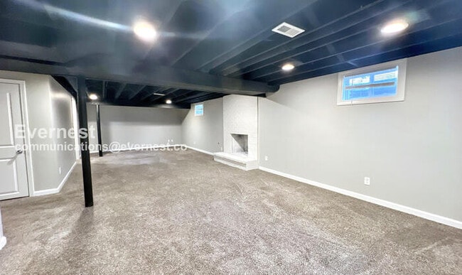 Building Photo - 13020 Corrington Ave