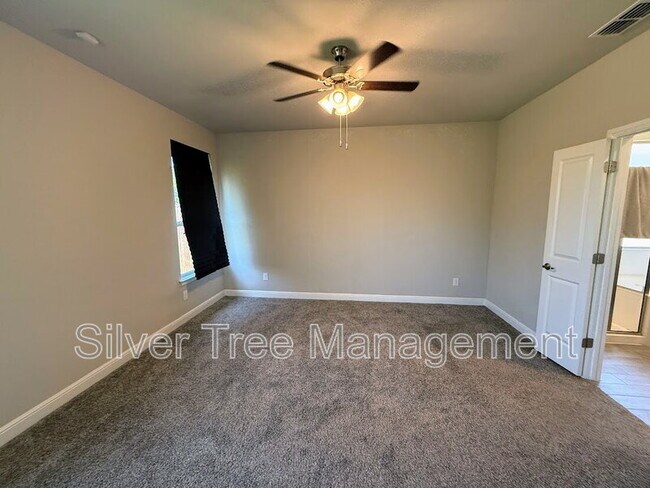 Building Photo - 10921 Rockchapel Dr