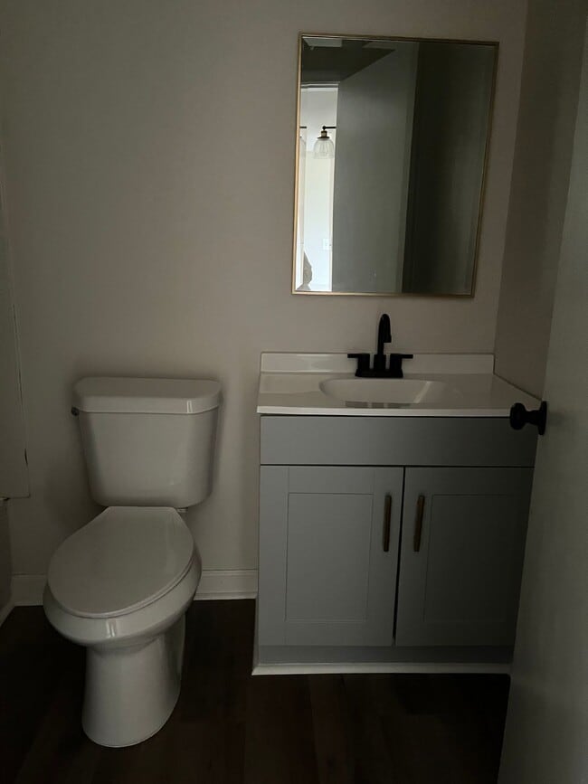 Building Photo - "Charming 3-Bed Home with Cozy 982 Sq. Ft. Living Space on Smith Avenue, Trumann!"