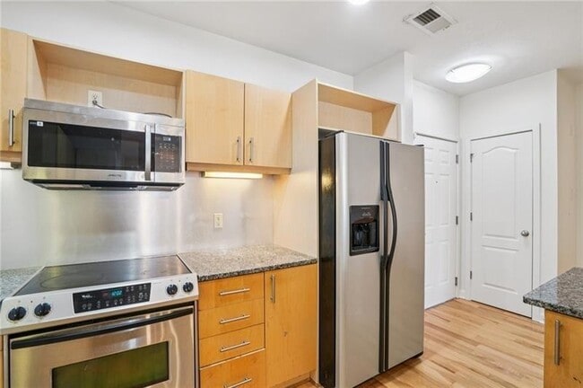 Building Photo - 390 17th St NW
