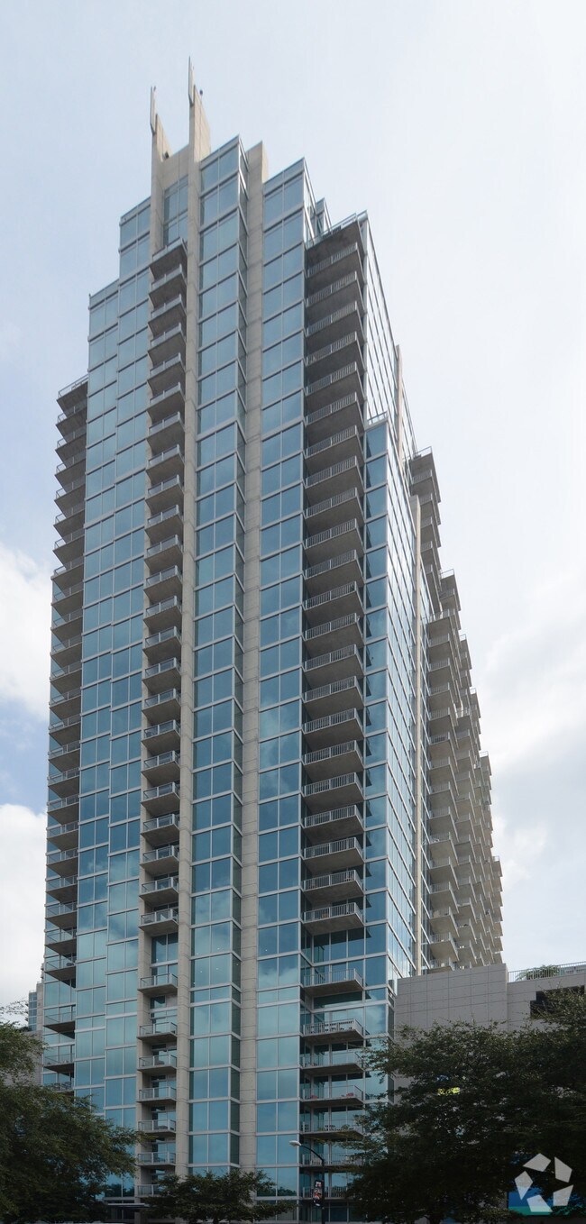 Skypoint Condominiums Tampa, FL Apartment Finder