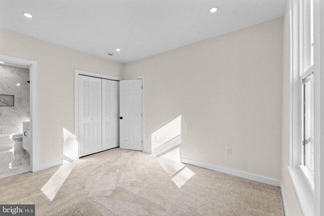 Building Photo - 509 McCabe Ave