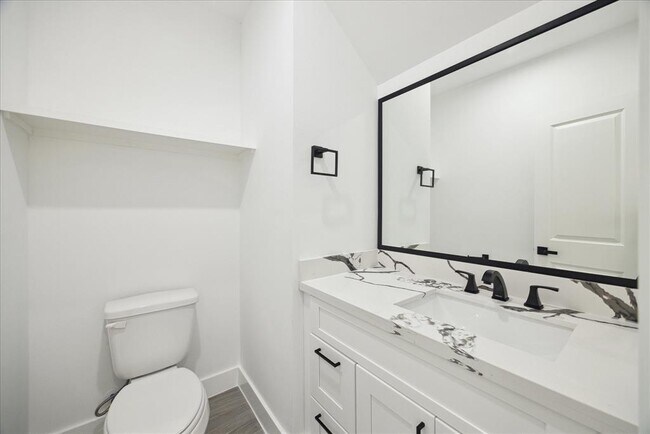 Building Photo - 10935 Brookeshire Chase Ln