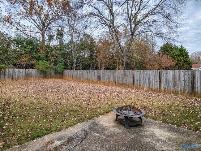 Building Photo - 116 Portal Ln