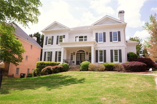 Building Photo - 605 Lake Medlock Dr