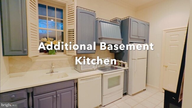 Building Photo - 1289 Ballantrae Farm Dr