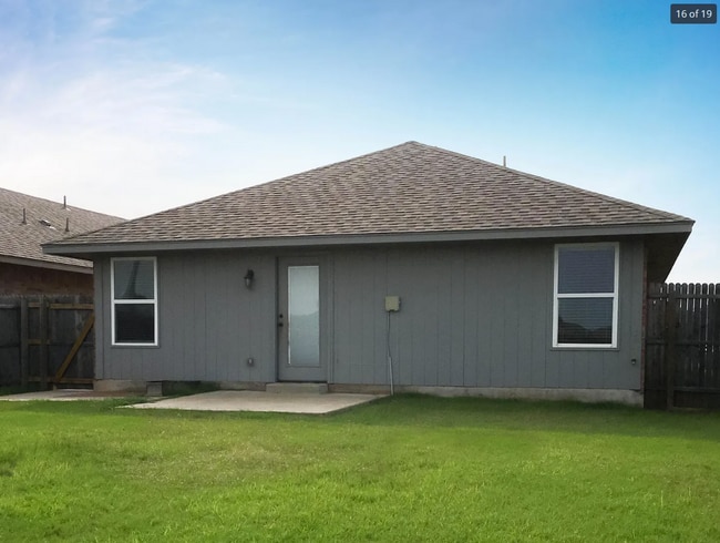 Building Photo - 19720 Serenade Way