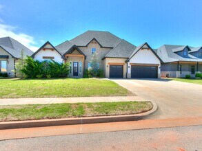 Building Photo - 5 Bedrooms + 3 Baths + Piedmont Schools