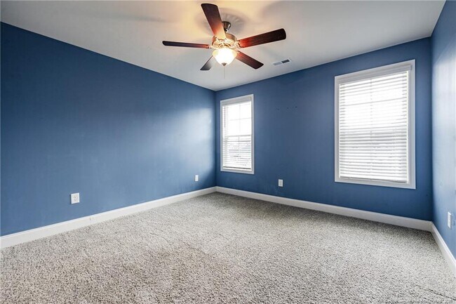 Building Photo - 429 Letterfearn Dr