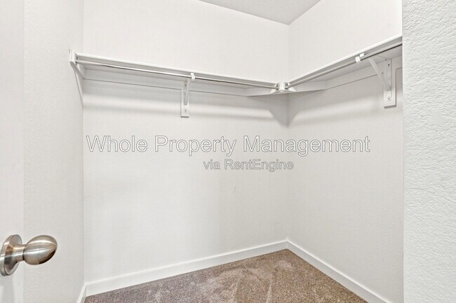 Building Photo - 9530 Sedalia St