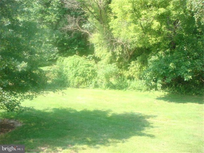 Building Photo - 20 Windsor Pond Rd