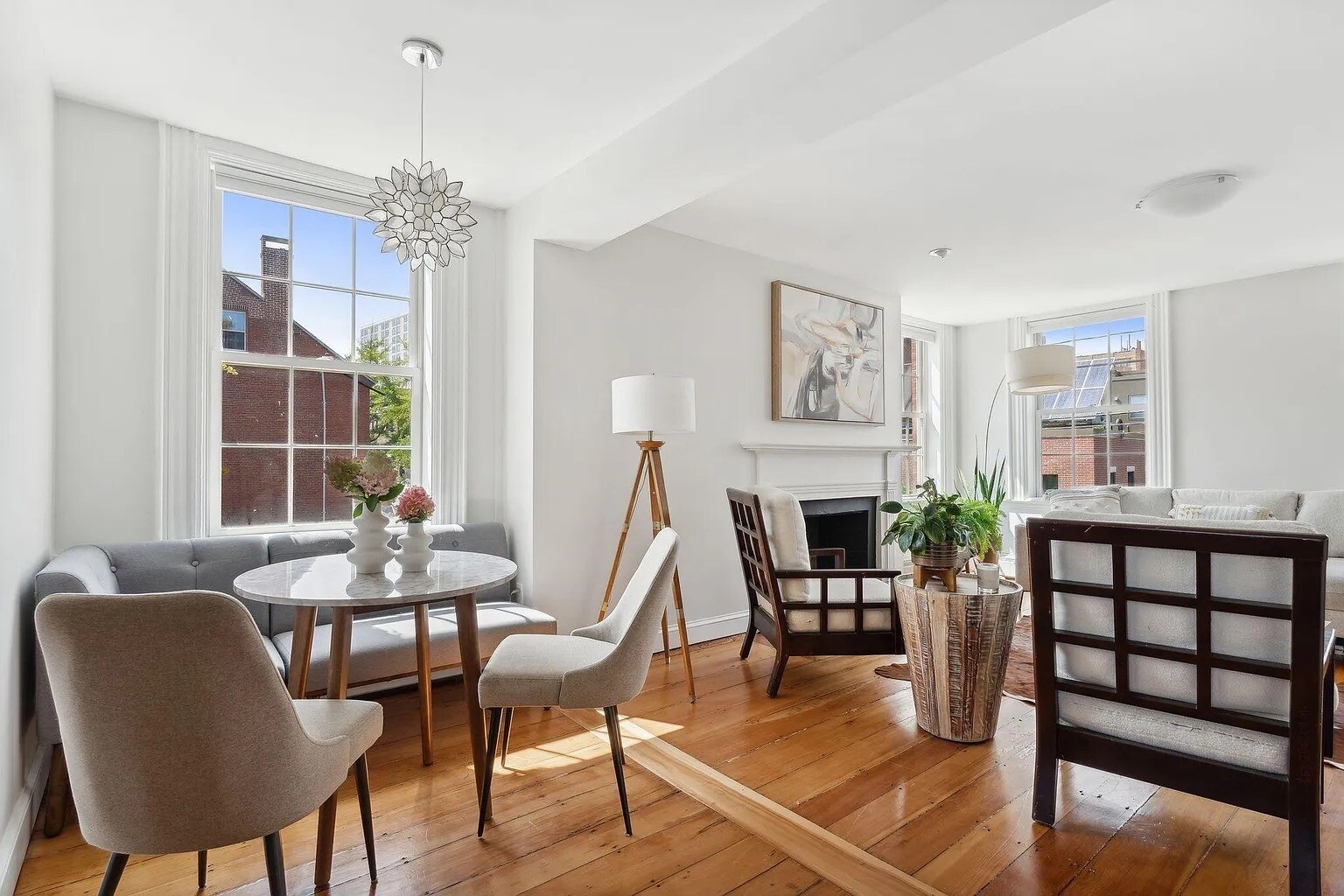 Building Photo - 32 Pleasant St