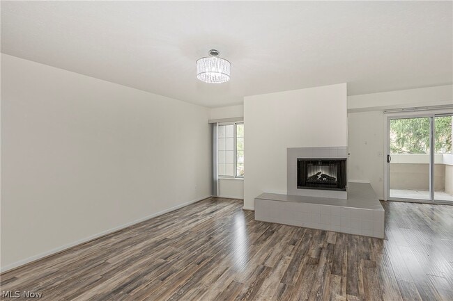 Building Photo - 26101 Village Ln