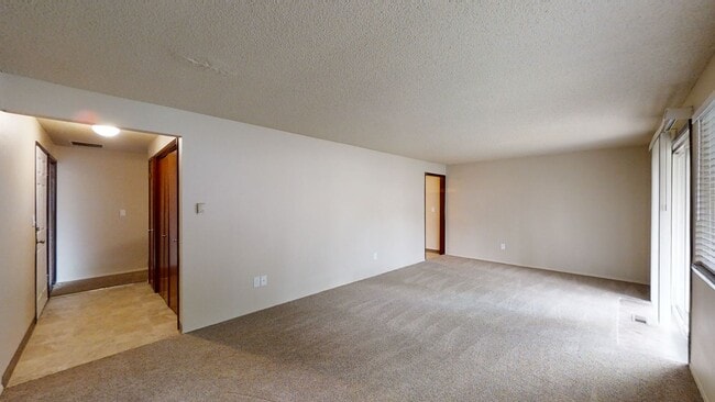 2 bed apt - Washington Terrace